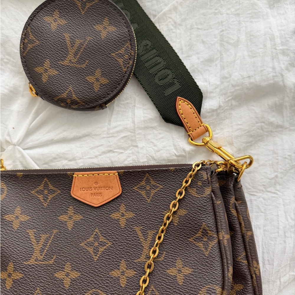 Louis Vuitton multi pochette Brown Monogram Crossbody Bag - Picture 3 of 10